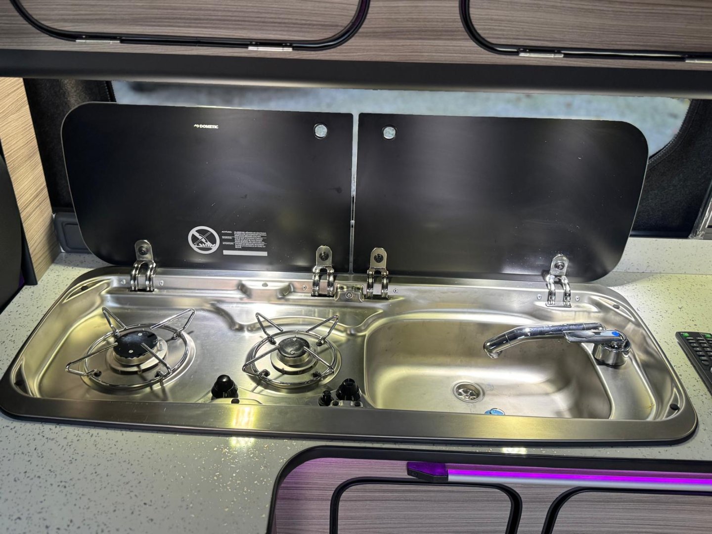 Renault Trafic LL29 Sport Energy DCI side photo 2