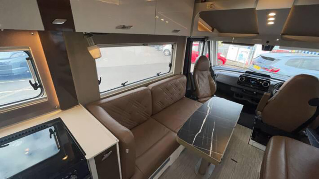 Mercedes Elegance Burstner Motorhome side photo 3