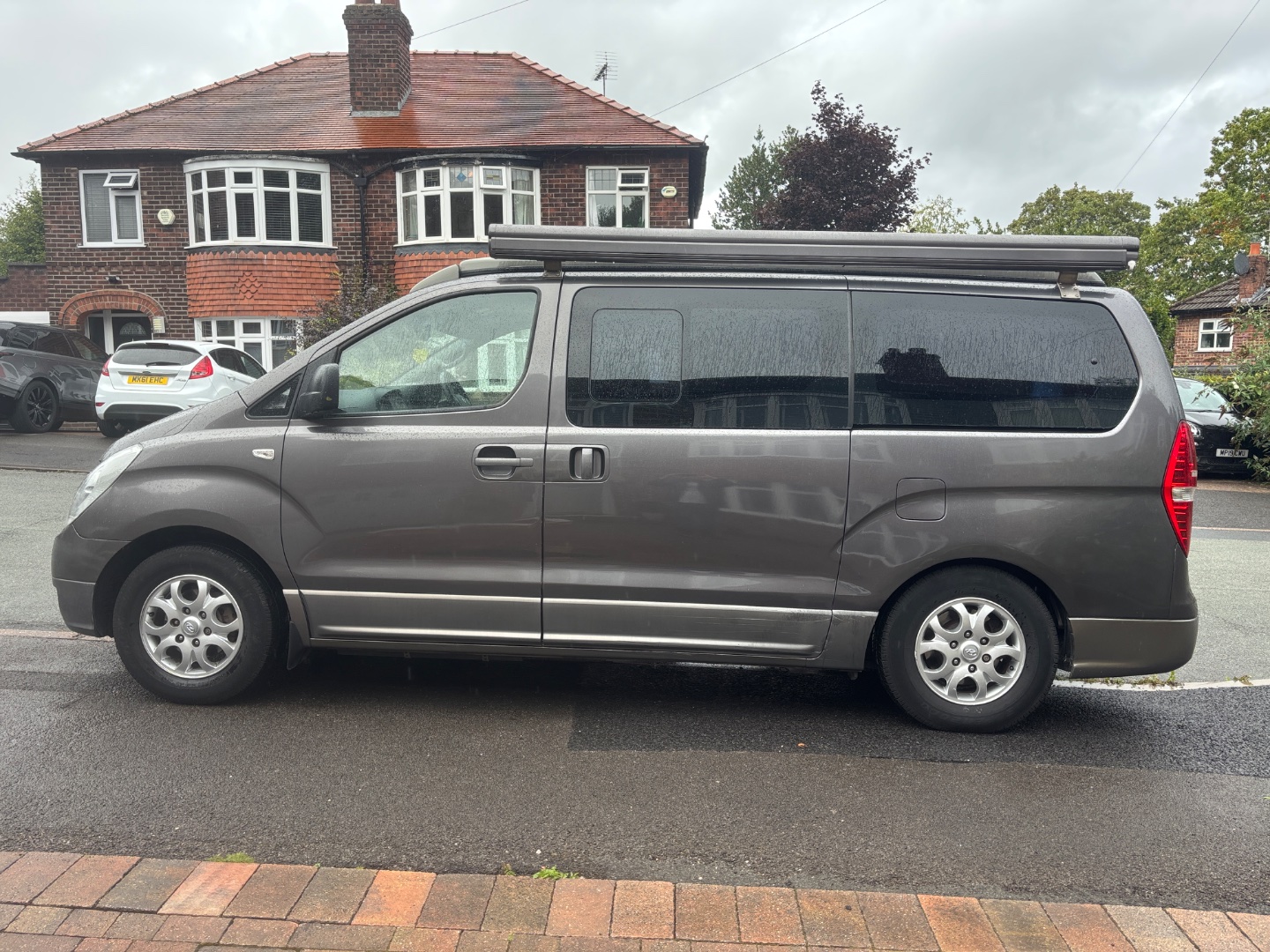 Hyundai I800 Campervan Wellhouse Conversion