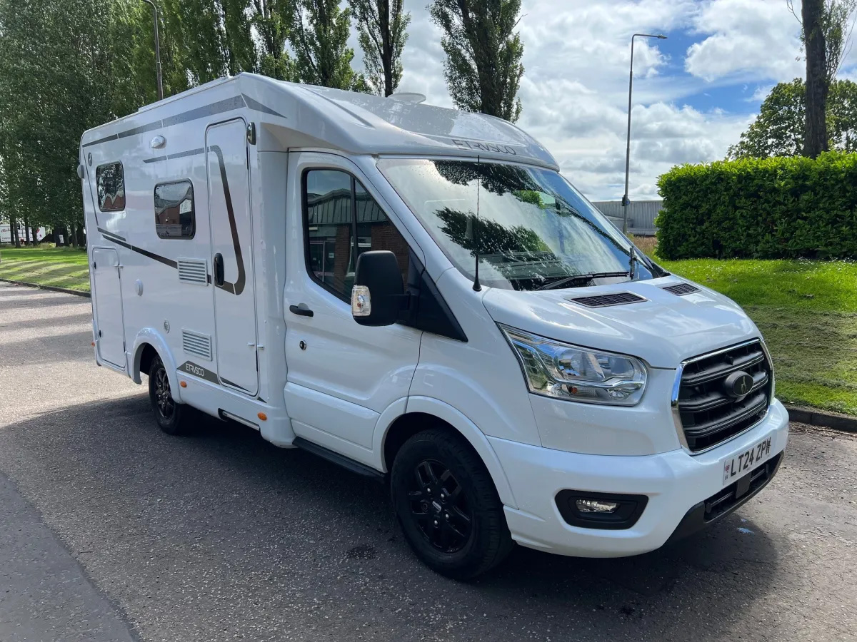 Etrusco V5900df Auto Motorhome, 4 Seats, 2 Berth