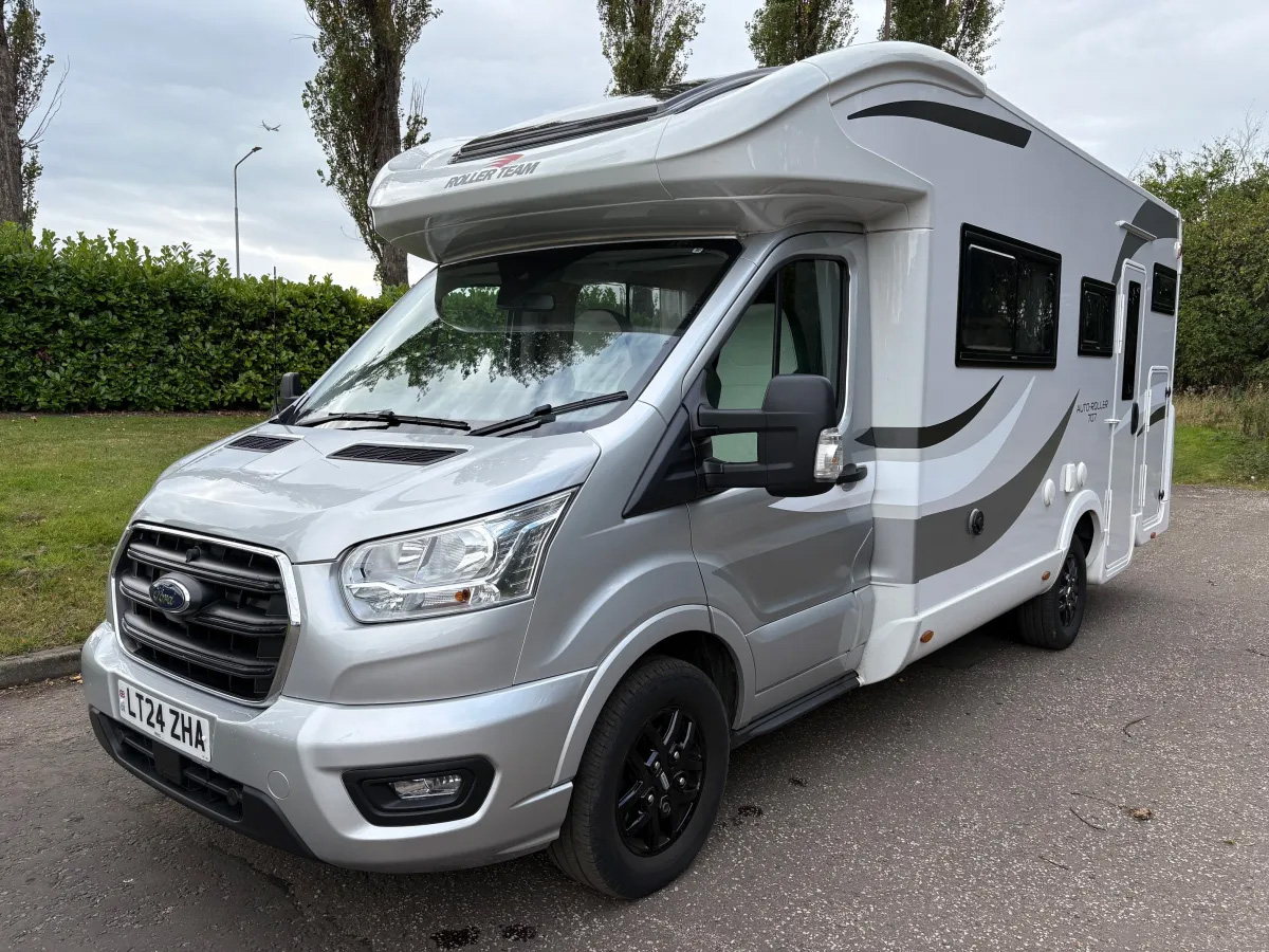 Roller Team 2024 Autoroller 707 Auto Motorhome side photo 2