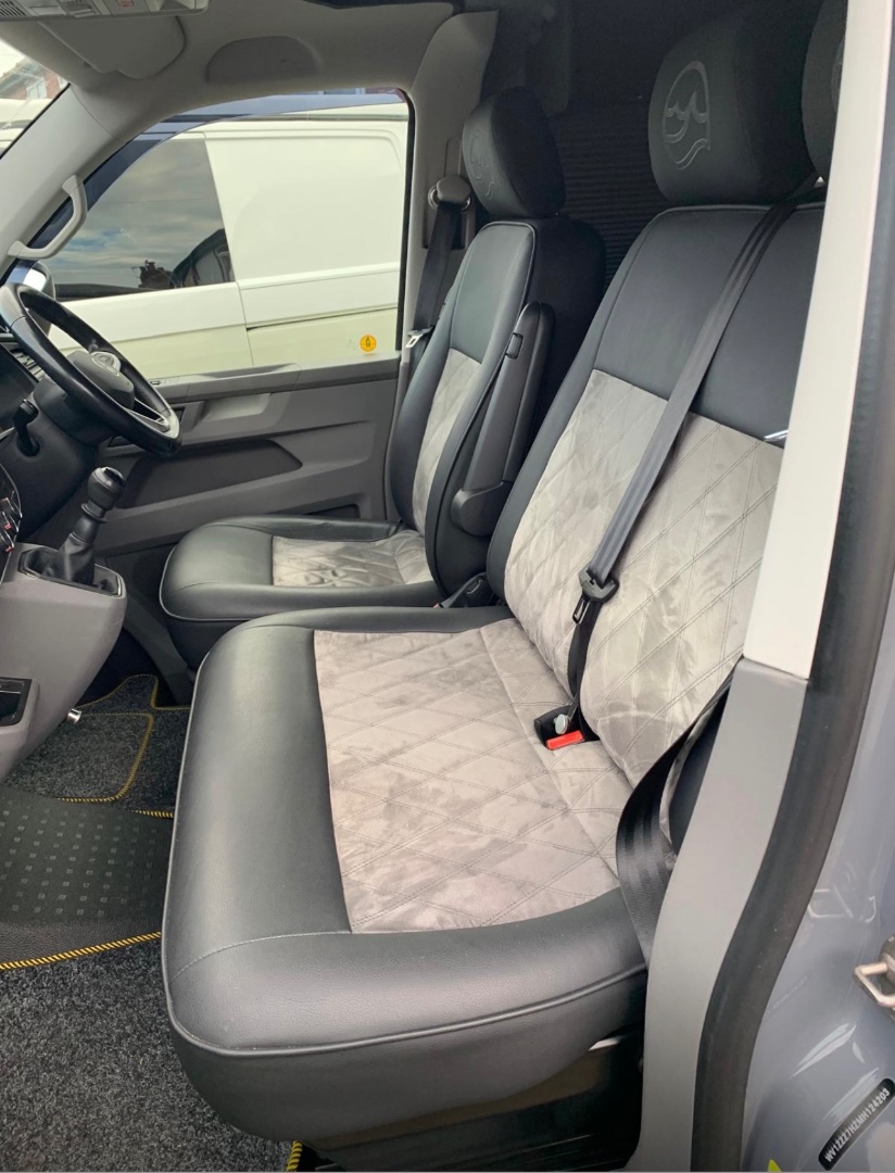 Volkswagen T6.1 2021 LWB High Line Camper, Low Mileage, Ushape Seating side photo 3