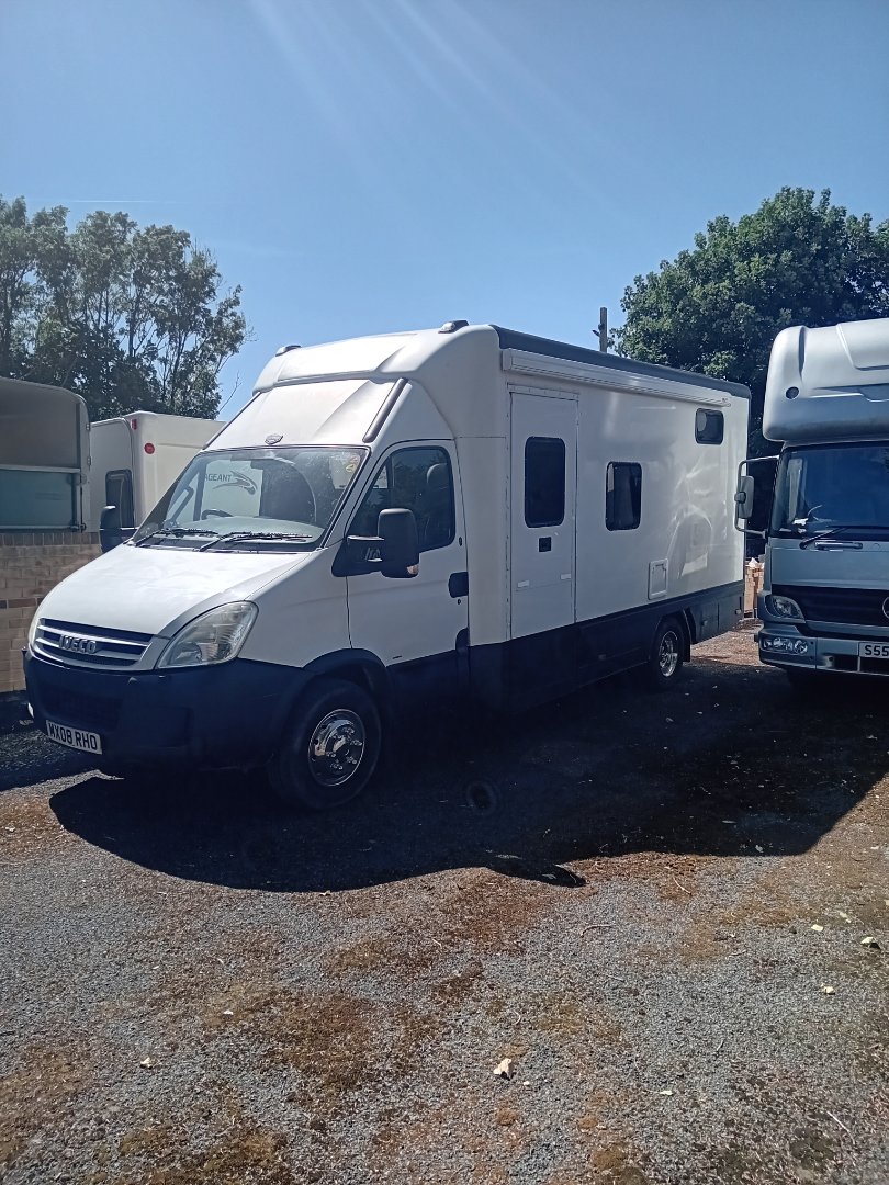 Amazing Iveco Daily off Grid Campervan