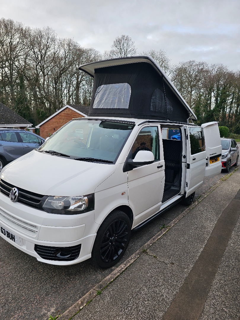 Volkswagen T5 Campervan