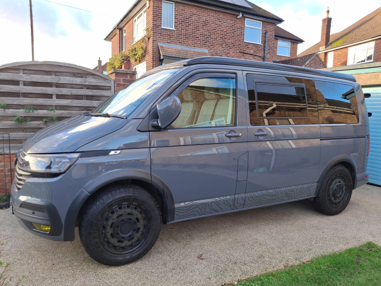 VW T6.1 off Grid Swamper